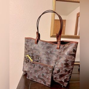 Fossil Rachel Geometric Tote W/ Matching Wristlet Bag Euc Brown Triangle Pattern